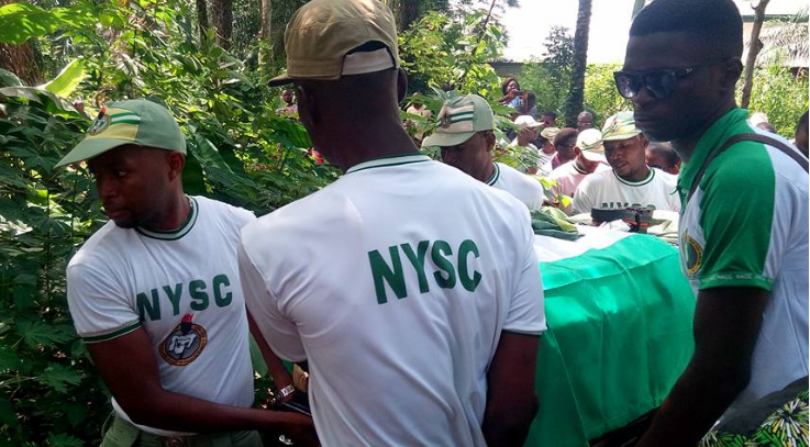 Photo of Family of Late Corps Member Ngozi Onyekwere Disagree With Police Report