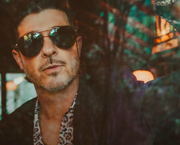 Robin Thicke Reintroduces Himself With New Album!